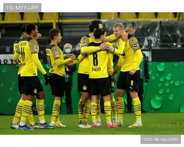 弗赖堡2-1小胜汉堡,积分榜排名升至第八 弗赖堡2-1小胜汉堡,积分榜排名升至第八