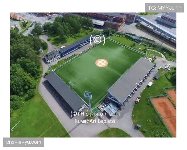 科莫主场草皮质量遭质疑，潮湿环境或影响米兰传控节奏